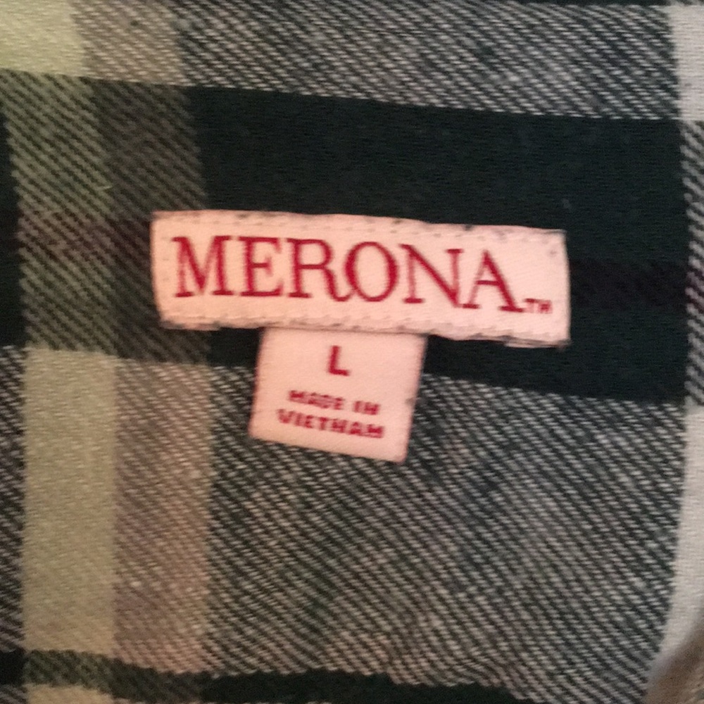 Green flannel - Picture 3 of 5